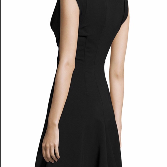 Cushnie et Ochs Power Dress - Picture 3 of 3